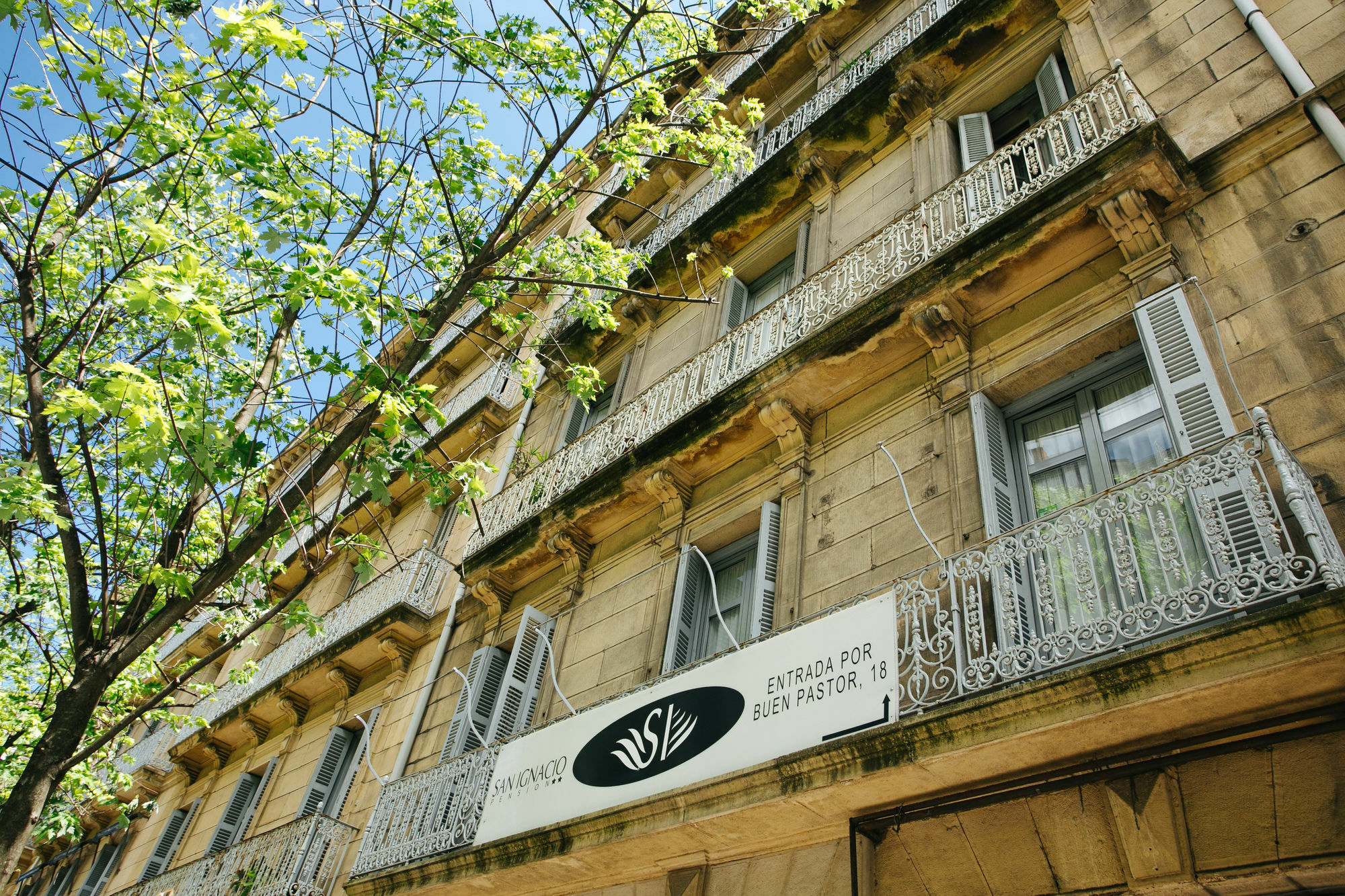Hostal San Ignacio Centro Сан-Себастьян Экстерьер фото